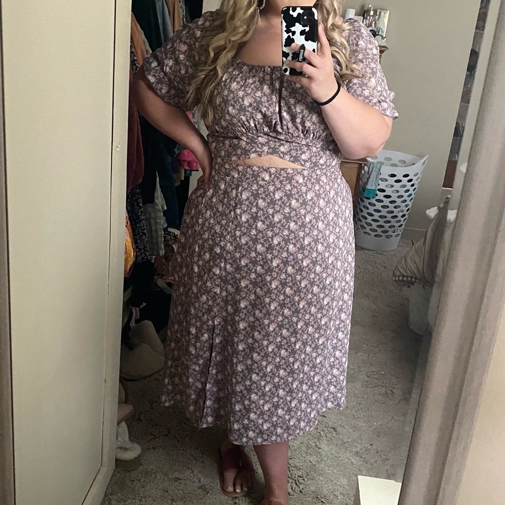 ARULA Dusty Mauve Floral Midi Skirt Set